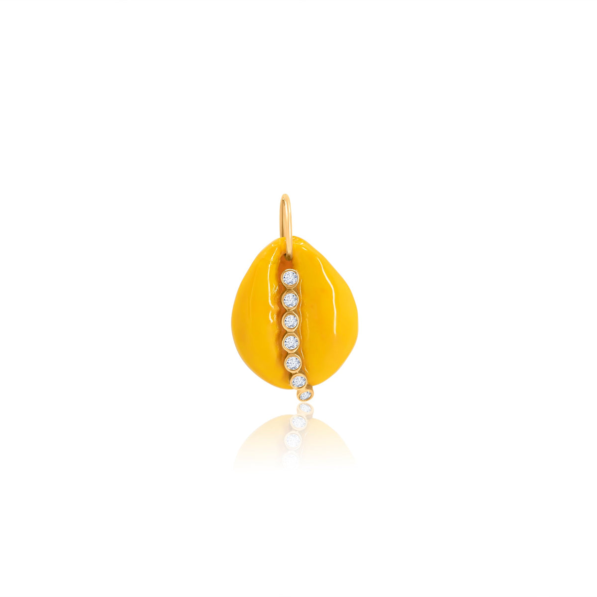 Shell Pendant in Yellow Enamel
